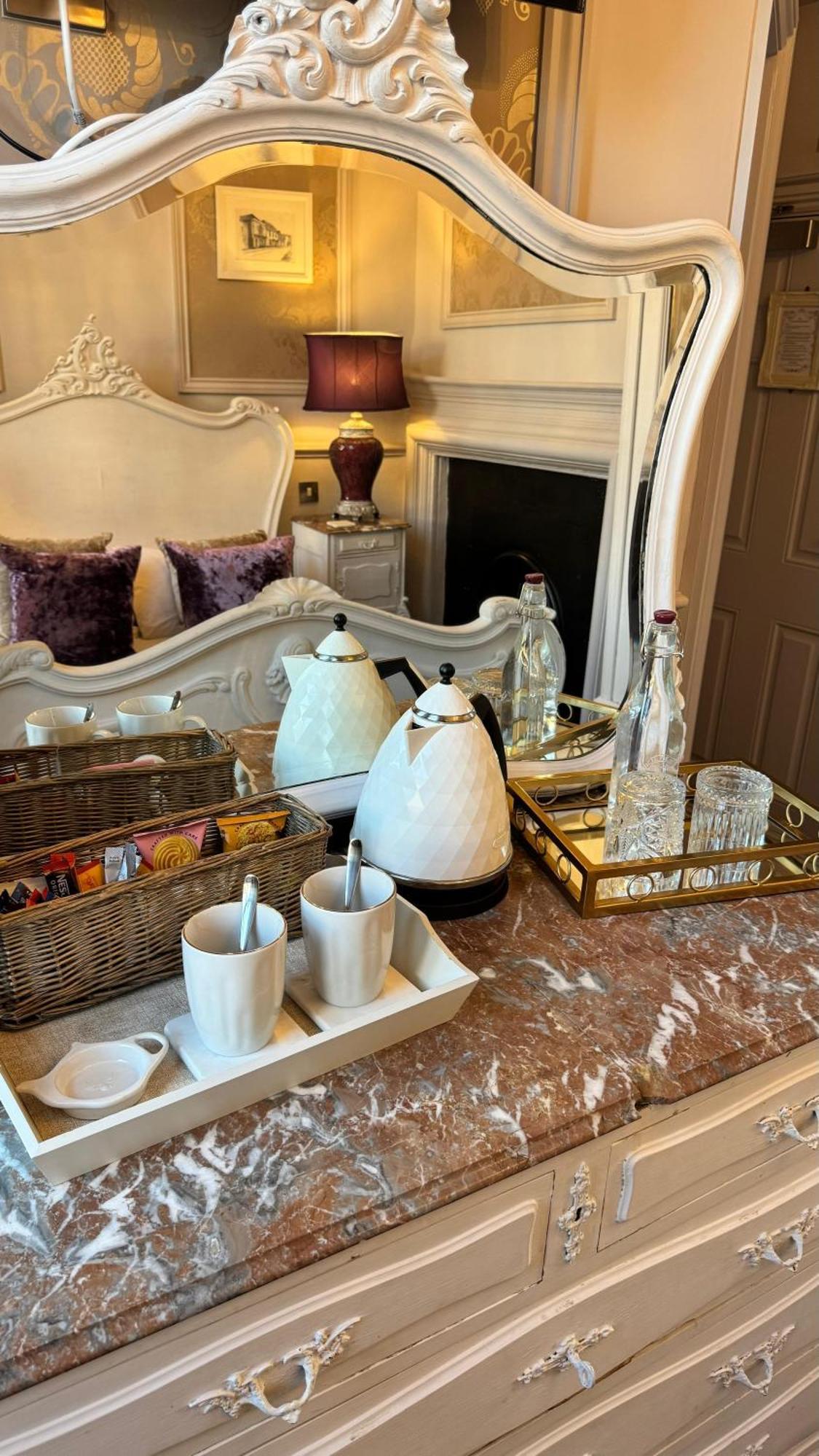 No64 The Boutique Hotel West Malling Eksteriør bilde